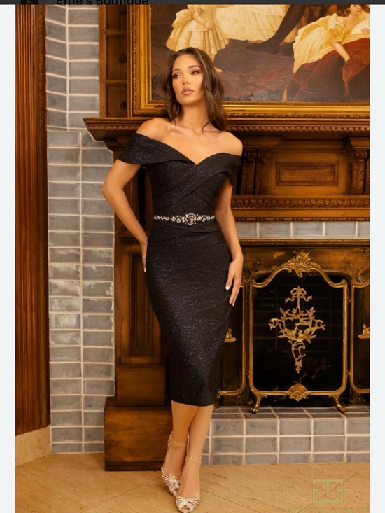 Terani Couture Dresses & Skirts - Terani Couture Black Strapless Beaded Waist Evening Dress